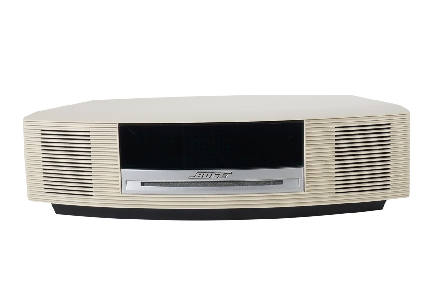 Bose_Wave_Music_System_AWRCC4_Weiss_02_result