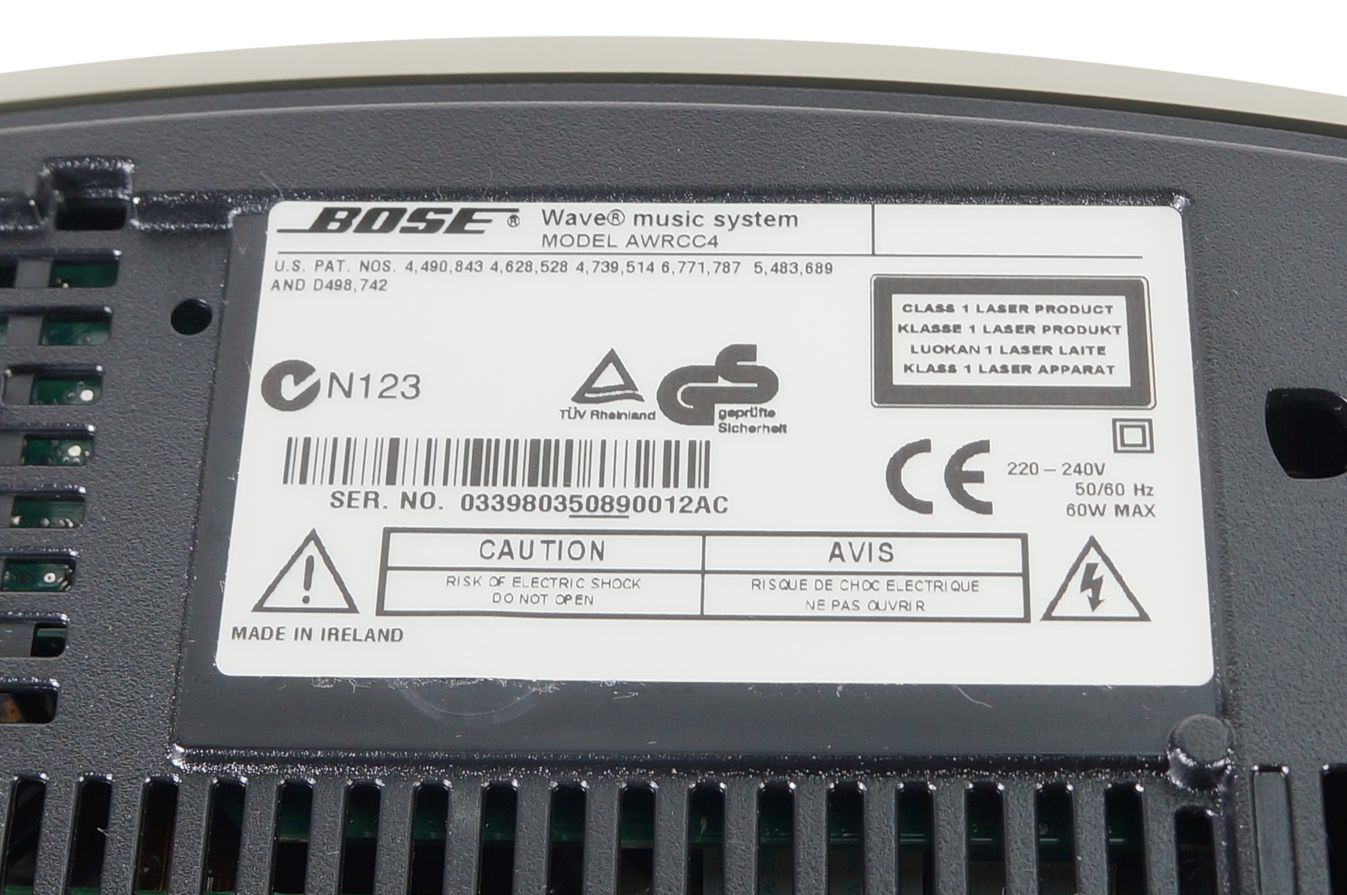 Bose_Wave_Music_System_AWRCC4_Weiss_08_result