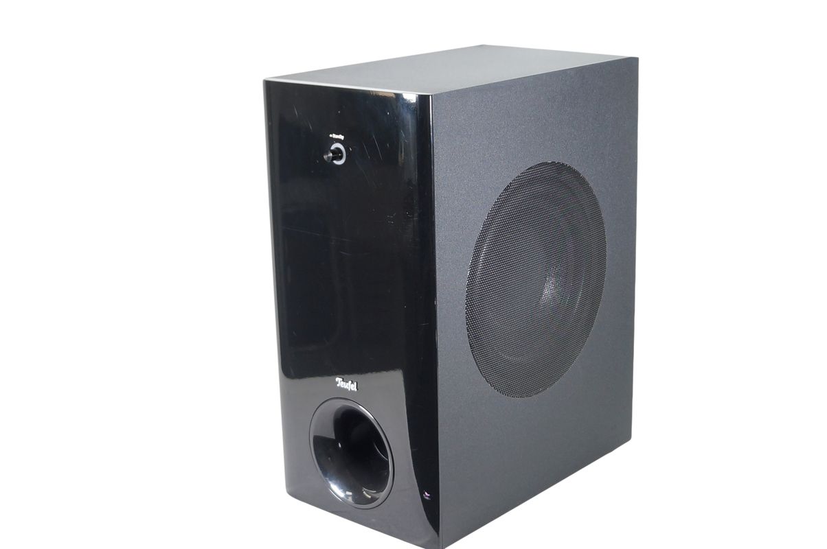Teufel_Cinebar_50_SE_US_5110-1_SUB_Subwoofer_Aktiv_02_result