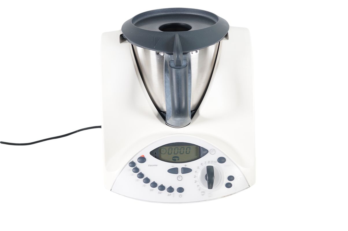 Vorwerk_Thermomix_31-1_Kuchenmaschine_02_result