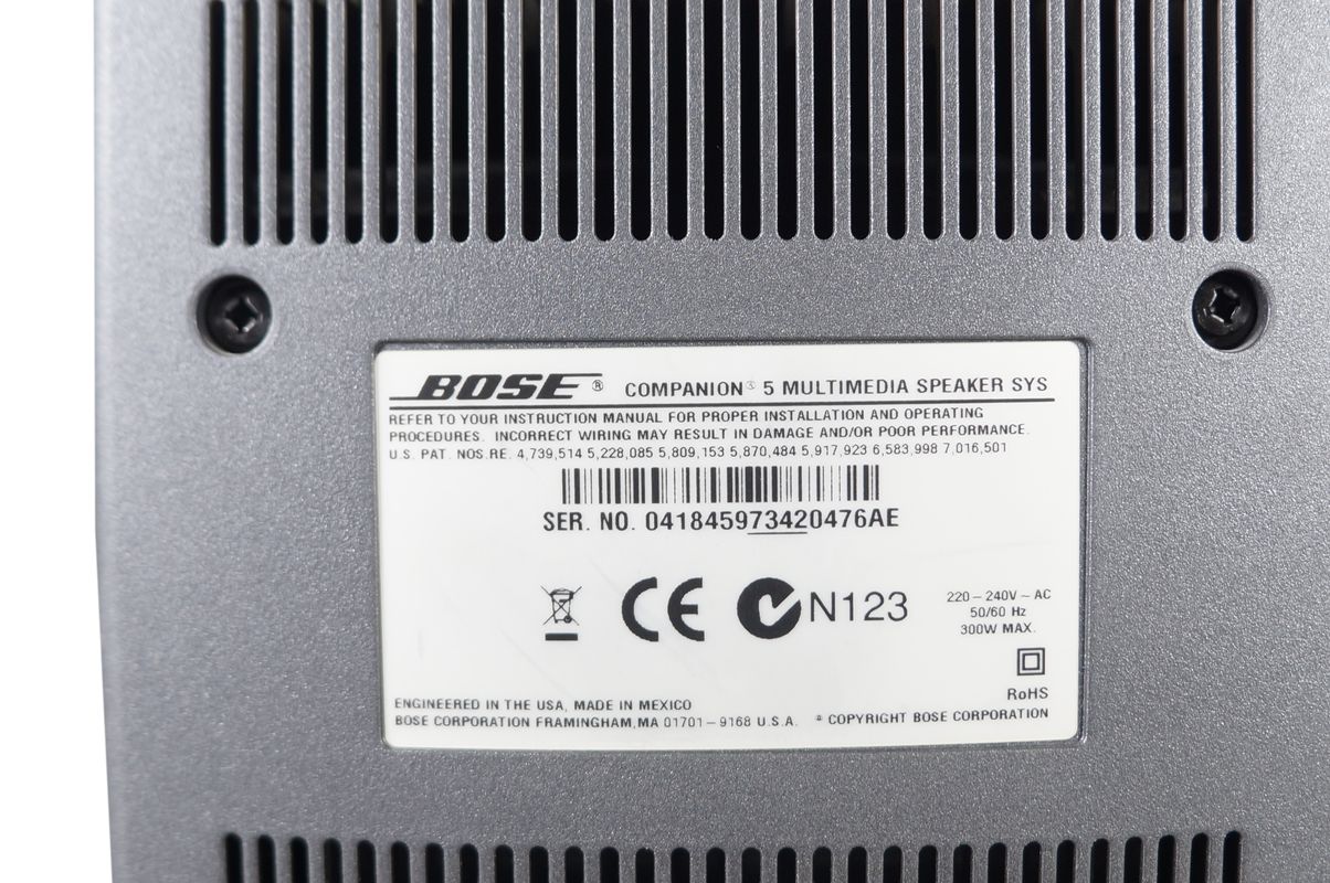 Bose_Companion_5_Multimedia_Speaker_System_05_result