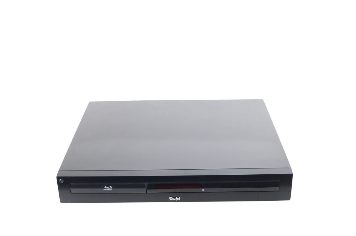 Teufel_IP_3000_BR_Blu-Ray_Receiver_02_result