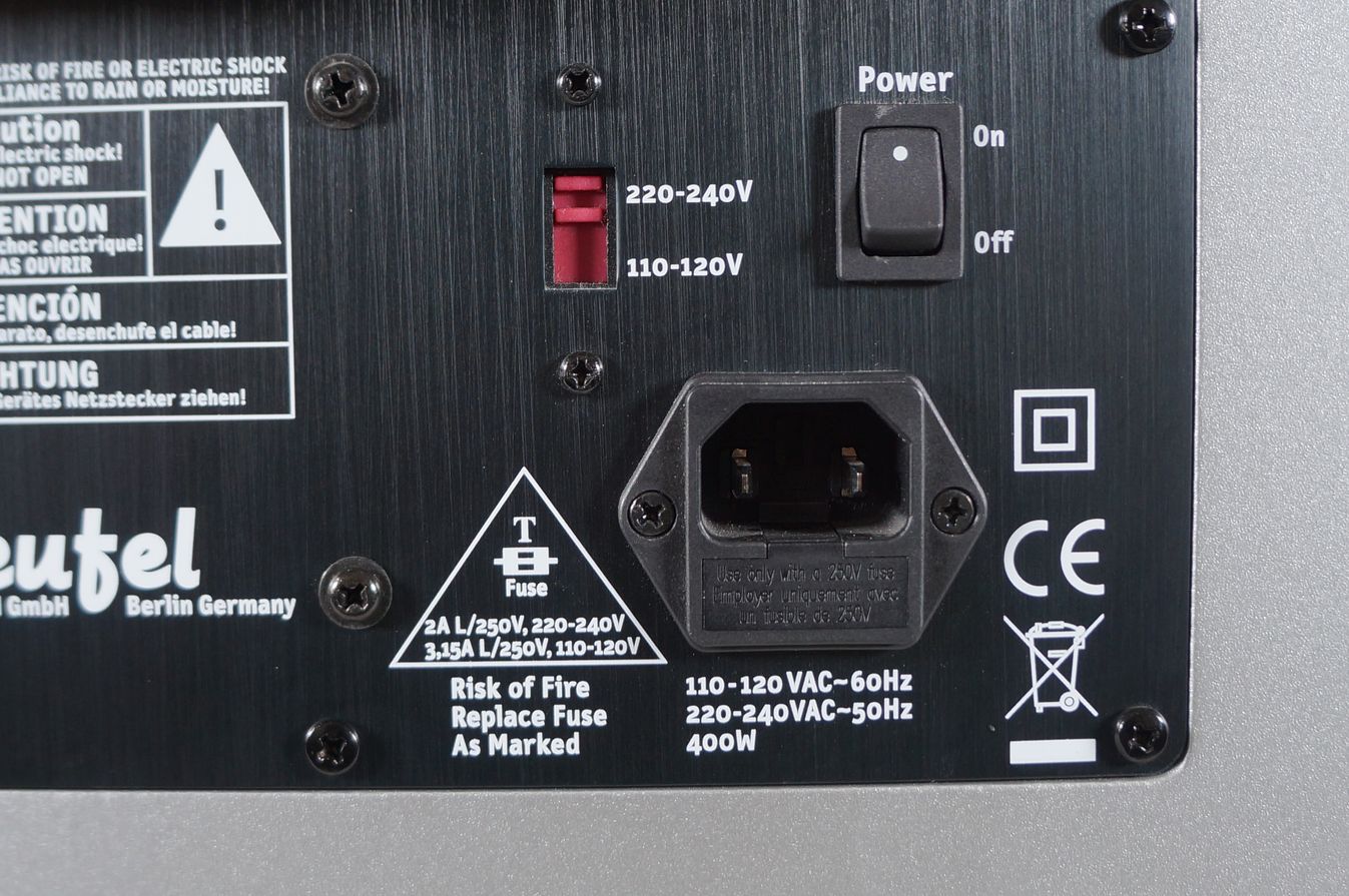 Teufel_Concept_E_Magnum_Power_Edition_Subwoofer_Aktiv_Silber_07_result