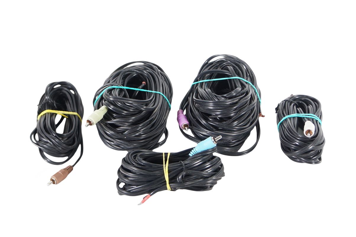 5x_Bose_Acoustimass_Lautsprecherkabeln_mit_Stekern_result