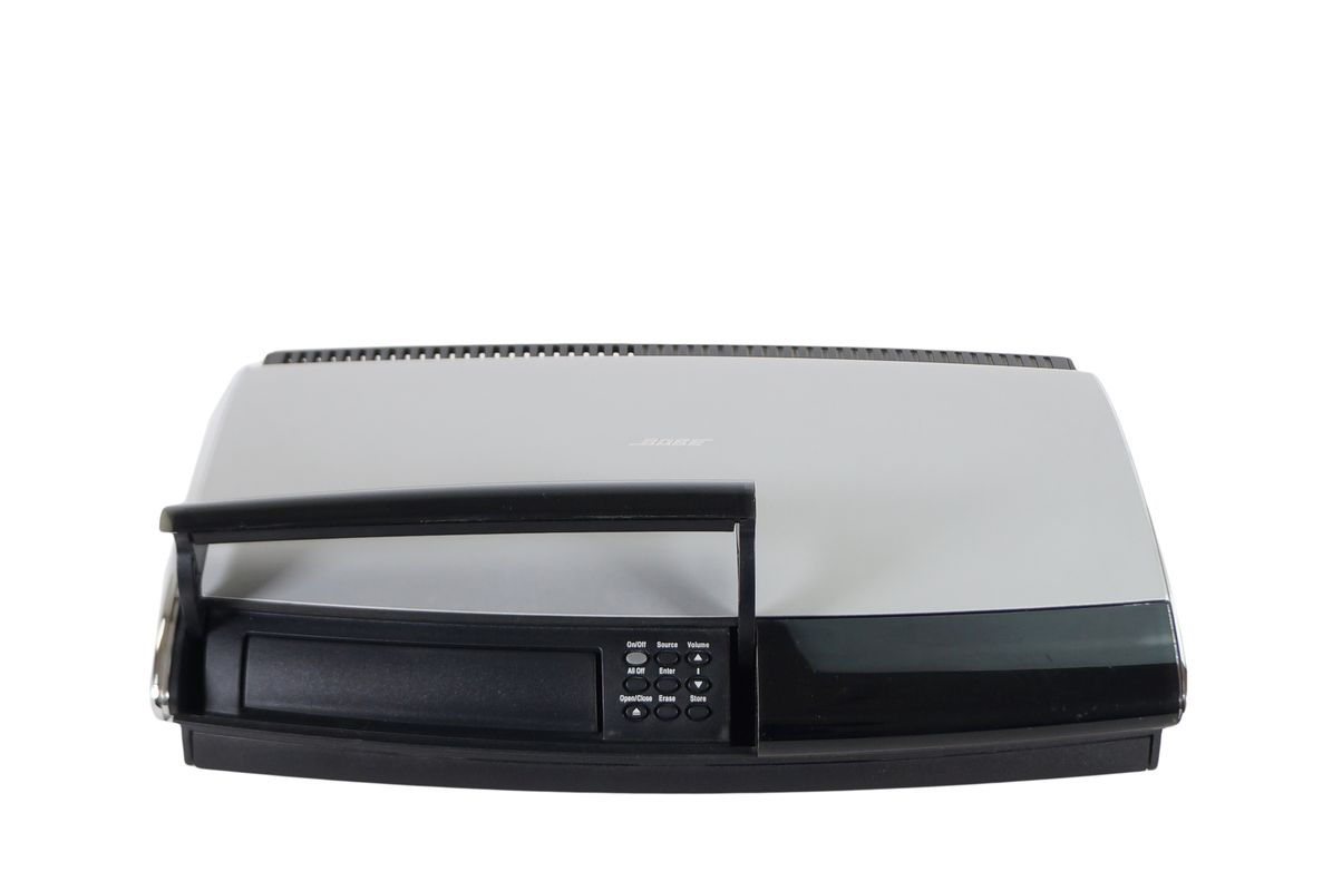 Bose_Lifestyle_28_AV28_Media_Center_03_result