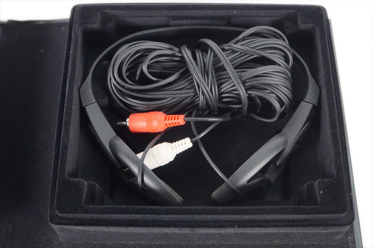 Bose_Media_Center_MC1_Steuerkonsole_Lifestyle_V10_V30_V20_18_result