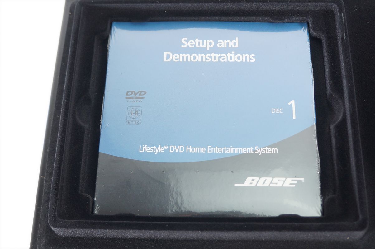 Bose_Media_Center_MC1_Steuerkonsole_Lifestyle_V10_V30_V20_19_result