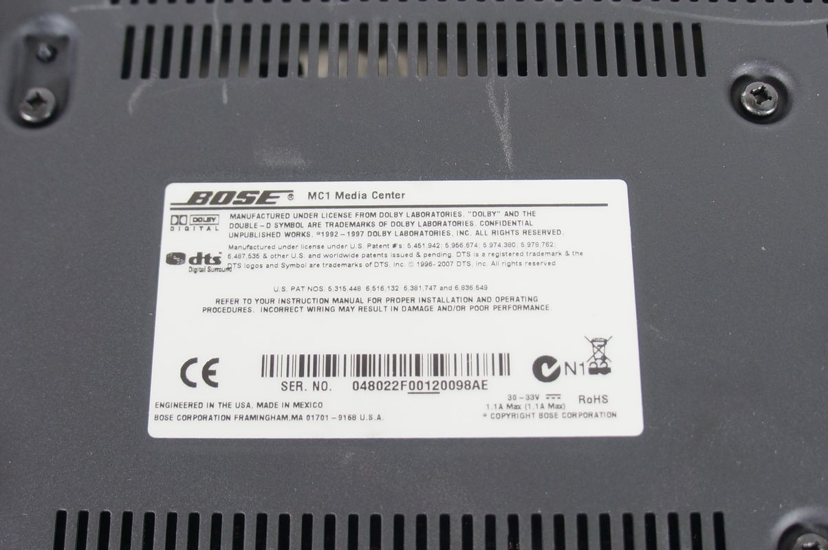 Bose_Media_Center_MC1_Steuerkonsole_Lifestyle_V10_V30_V20_06_result
