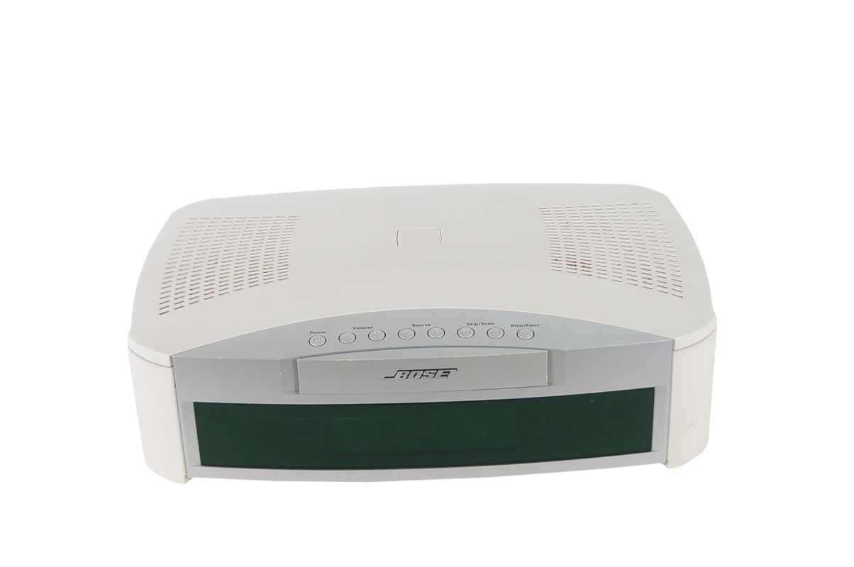 Bose_AV_321_3-2-1_Series_I_Media_Center_Weiss_02_result