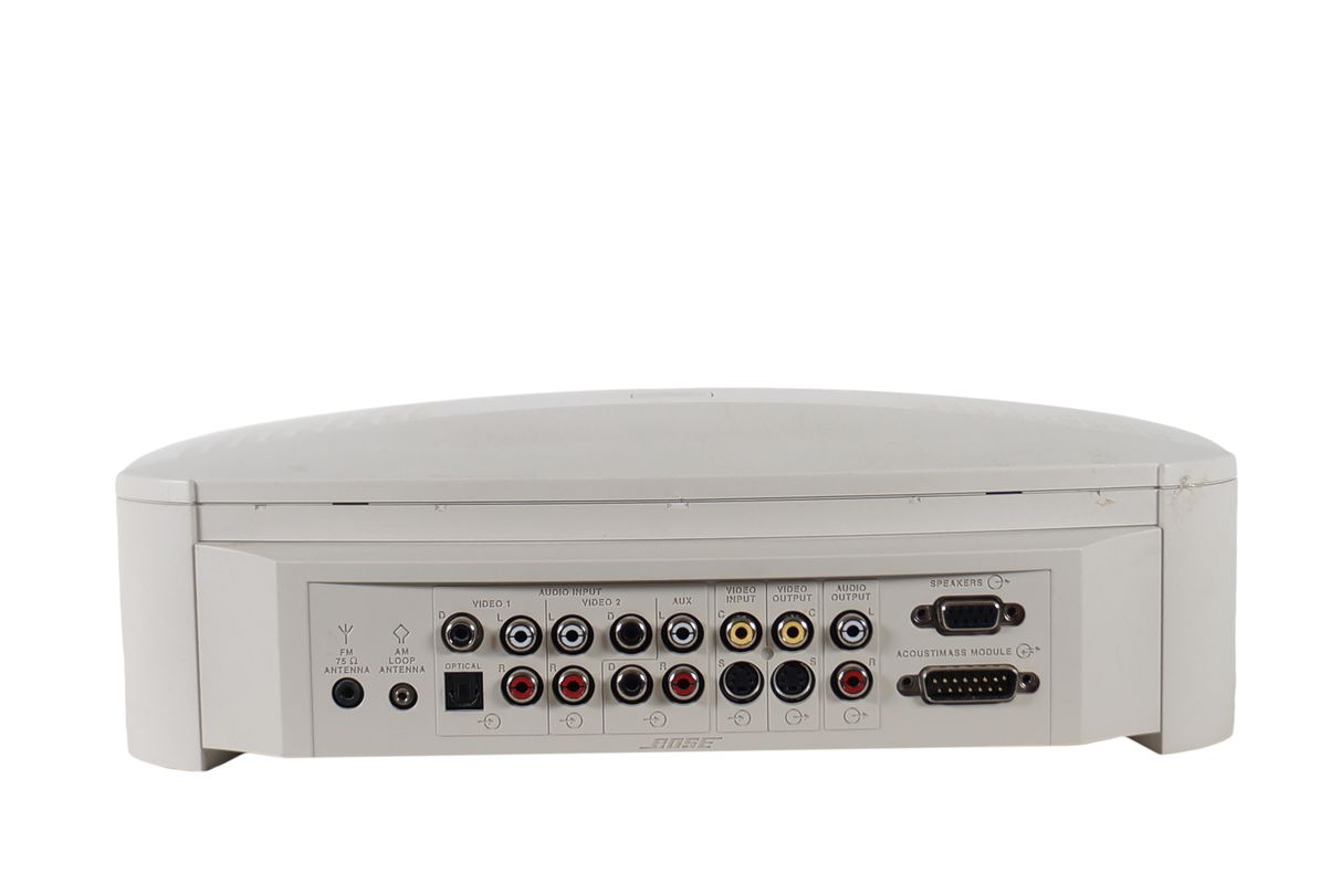 Bose_AV_321_3-2-1_Series_I_Media_Center_Weiss_06_result