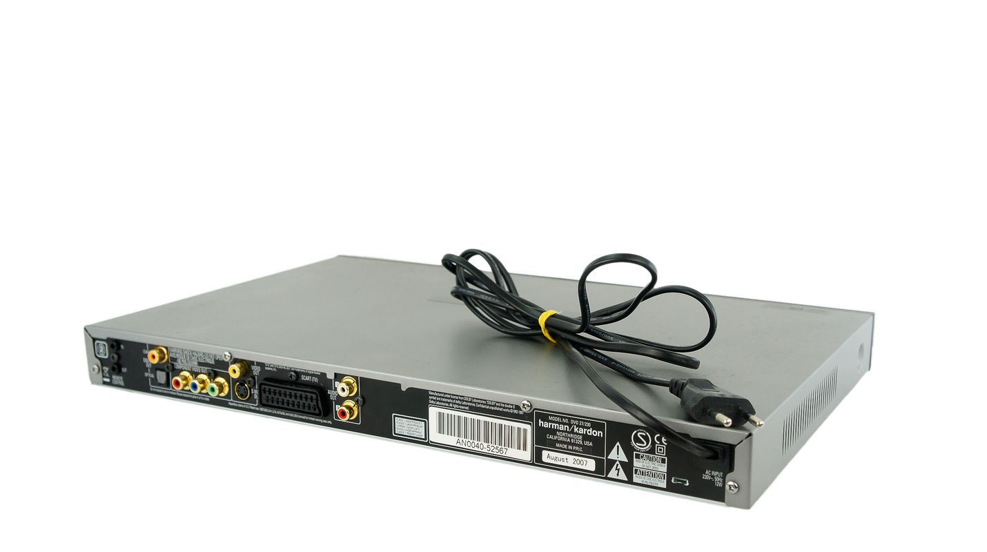 Harman_Kardon_DVD_27_DVD_Player_Silber_08_result