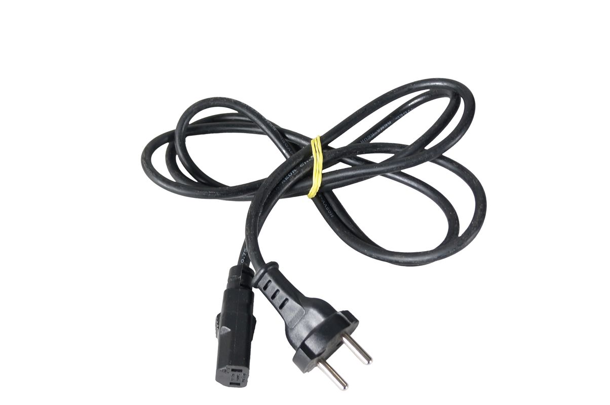 Teufel_CE_100_SW_5.1_Subwoofer_Schwarz_09_result