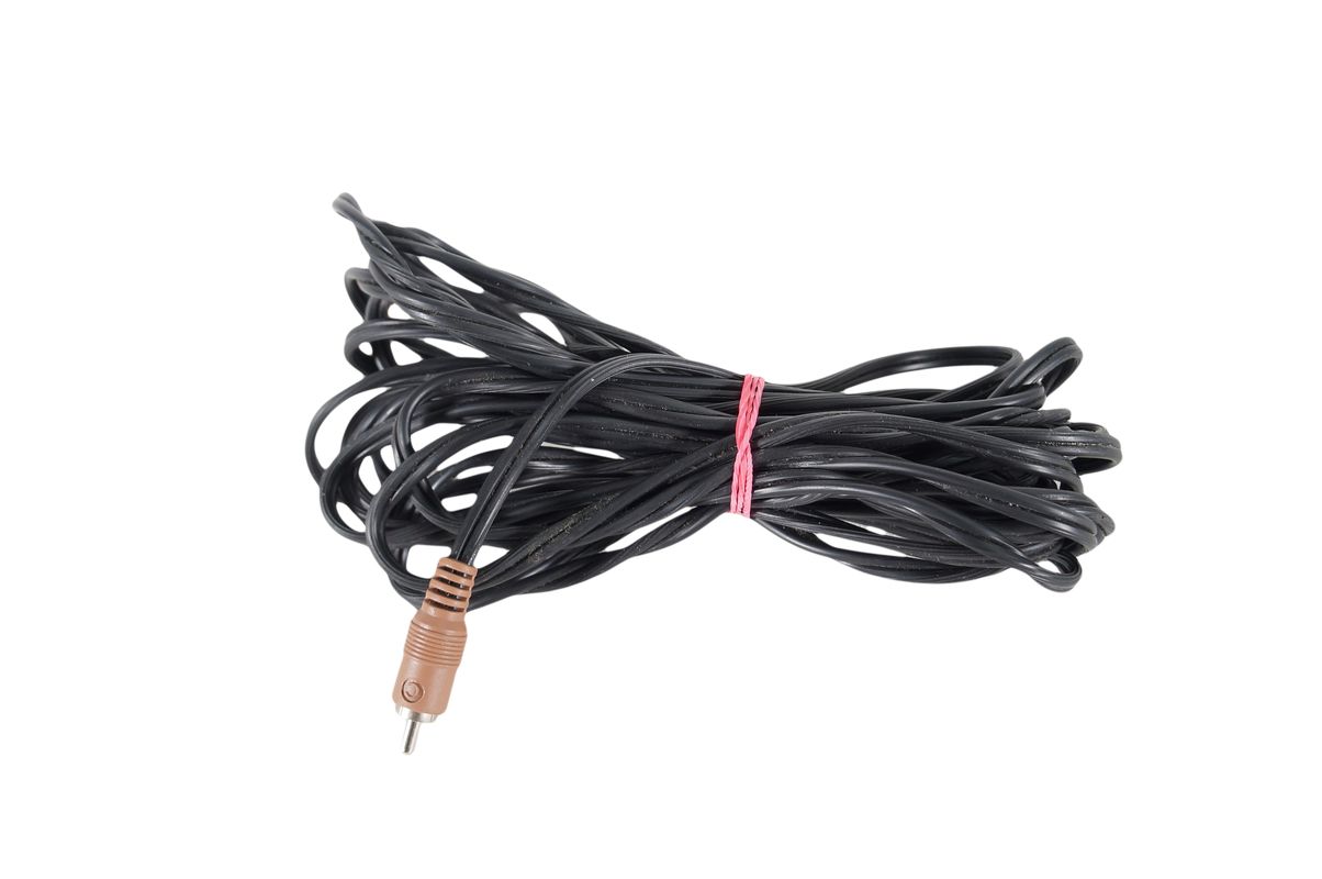 5x_Bose_Acoustimass_Lautsprecherkabeln_mit_Stekern_03_result