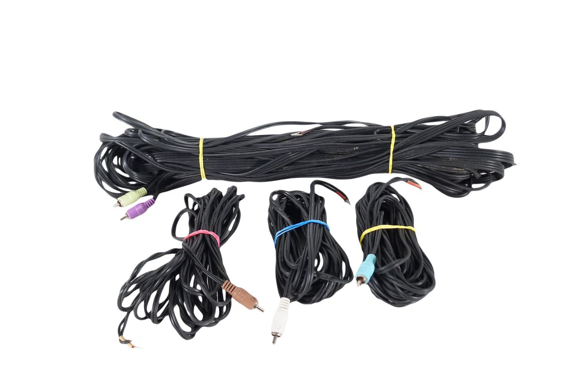 5x_Bose_Acoustimass_Lautsprecherkabeln_mit_Stekern_result