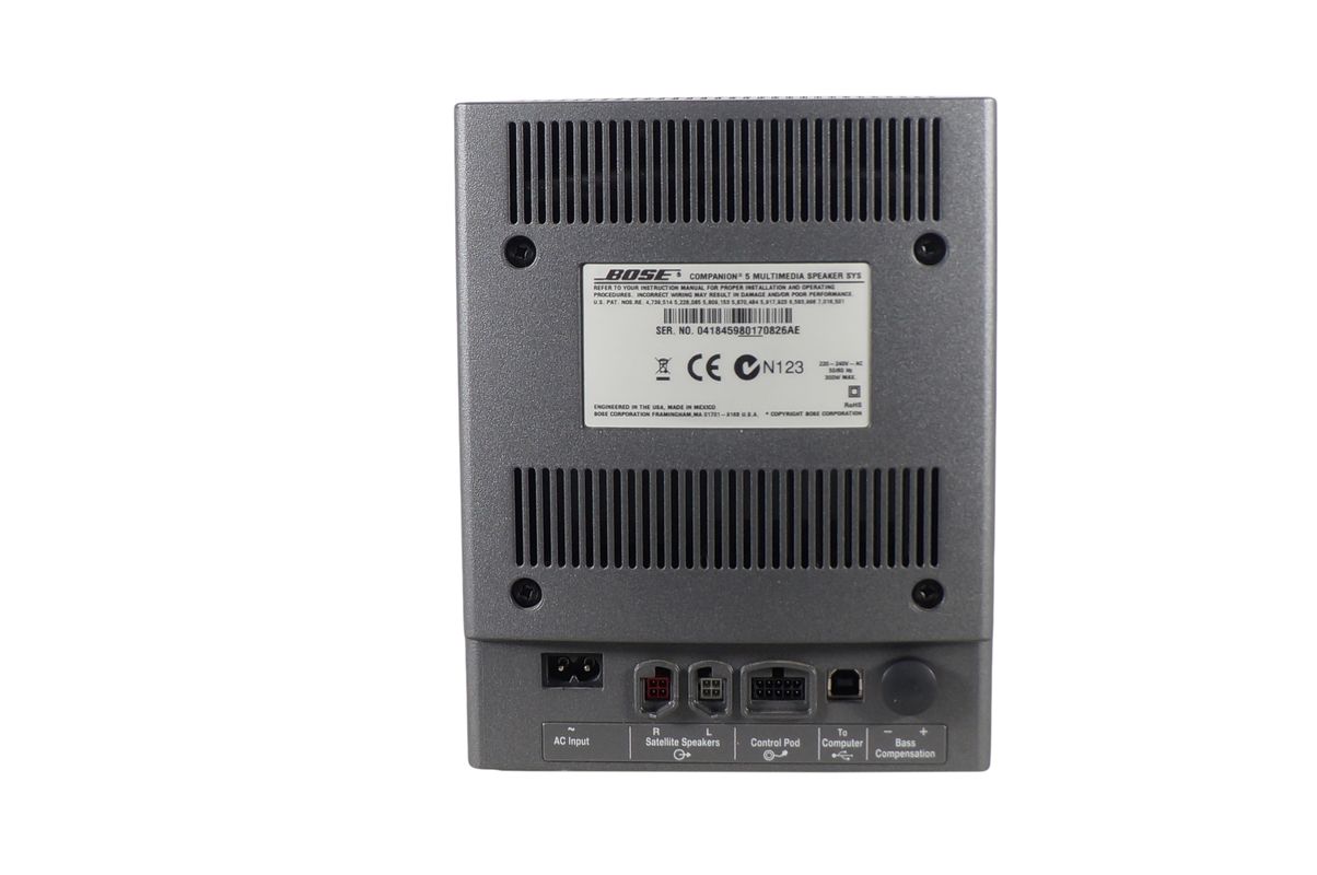 Bose_Companion_5_Multimedia_Speaker_System_06_result