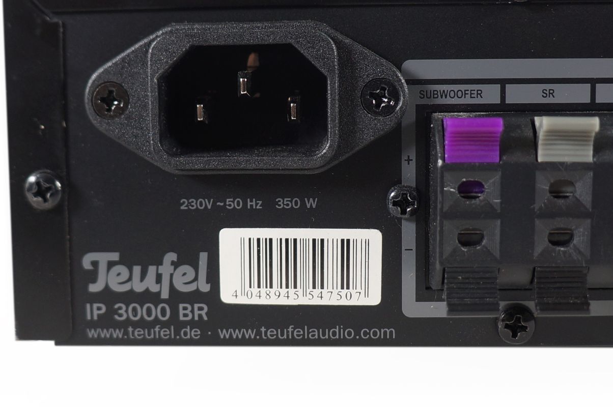 Teufel_IP_3000_BR_Blu-Ray_Receiver_05_result