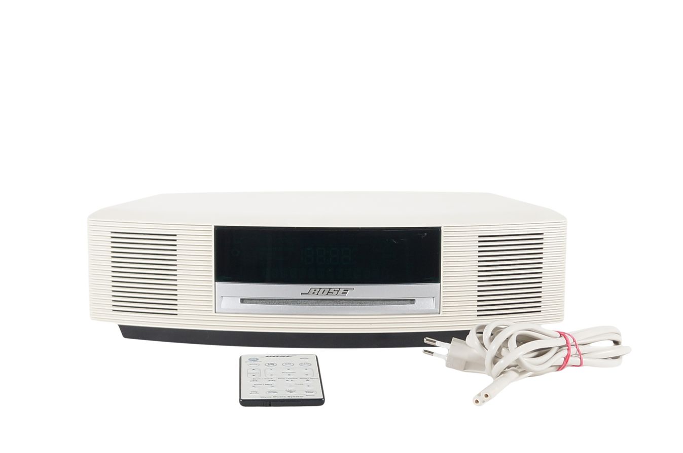 Bose_Wave_Music_System_AWRCC4_Weiss_result