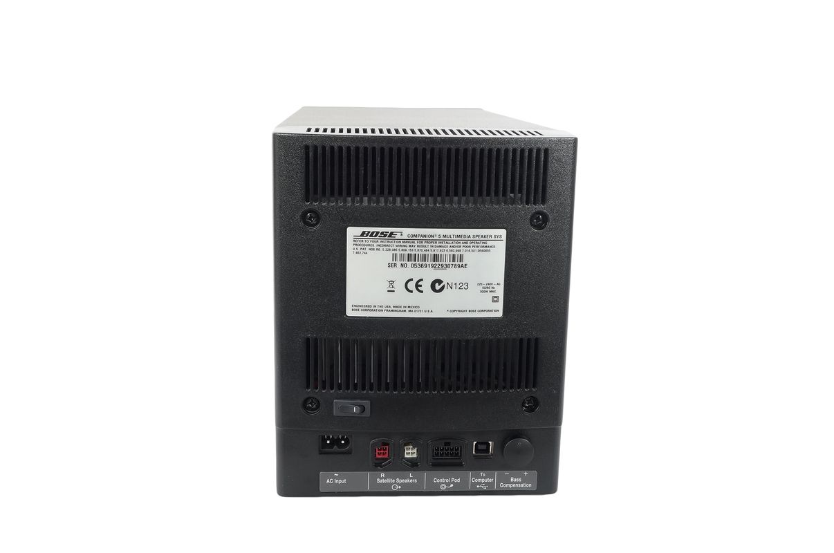 Bose_Companion_5_Multimedia_Speaker_System_05_result
