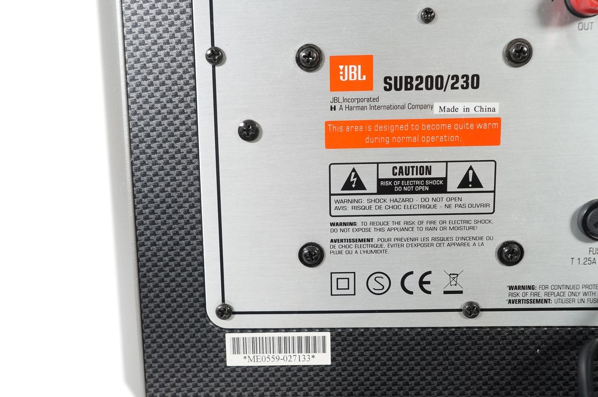 JBL_SUB_200_Subwoofer_Aktiv_Silber_06_result