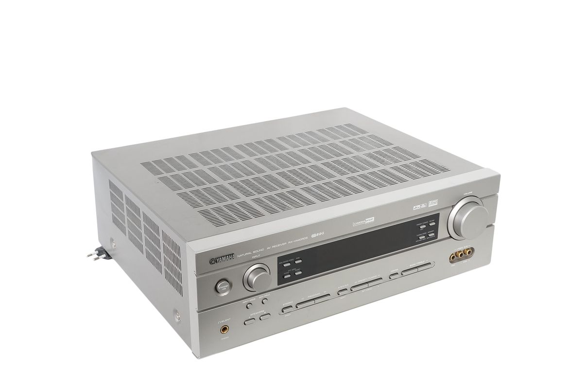 Yamaha_RX-V440RDS_HeimkinoS_6.1_AV-Receiver_Silber_03_result