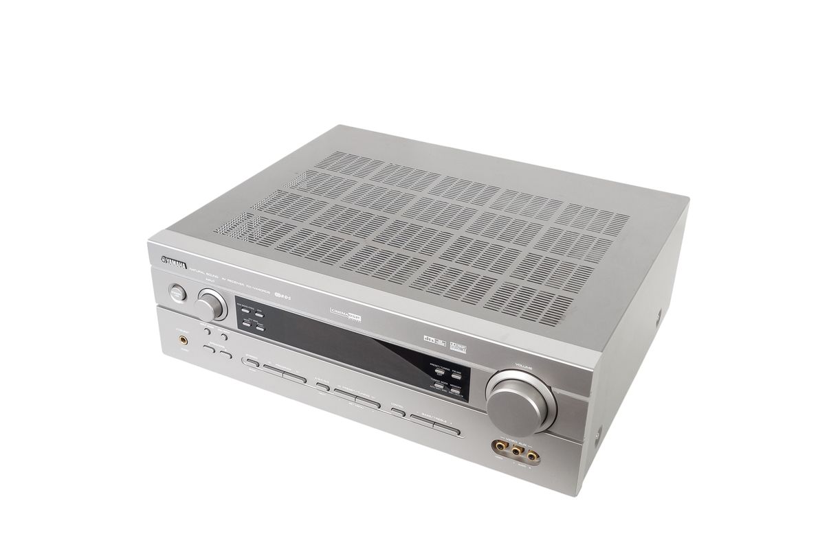 Yamaha_RX-V440RDS_HeimkinoS_6.1_AV-Receiver_Silber_07_result