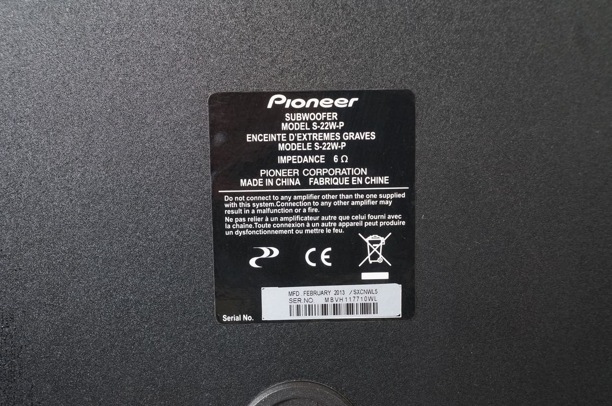 Pioneer_Subwoofer_S-22W-P_160_W_Peak-100_W_RMS_Schwarz_05_result