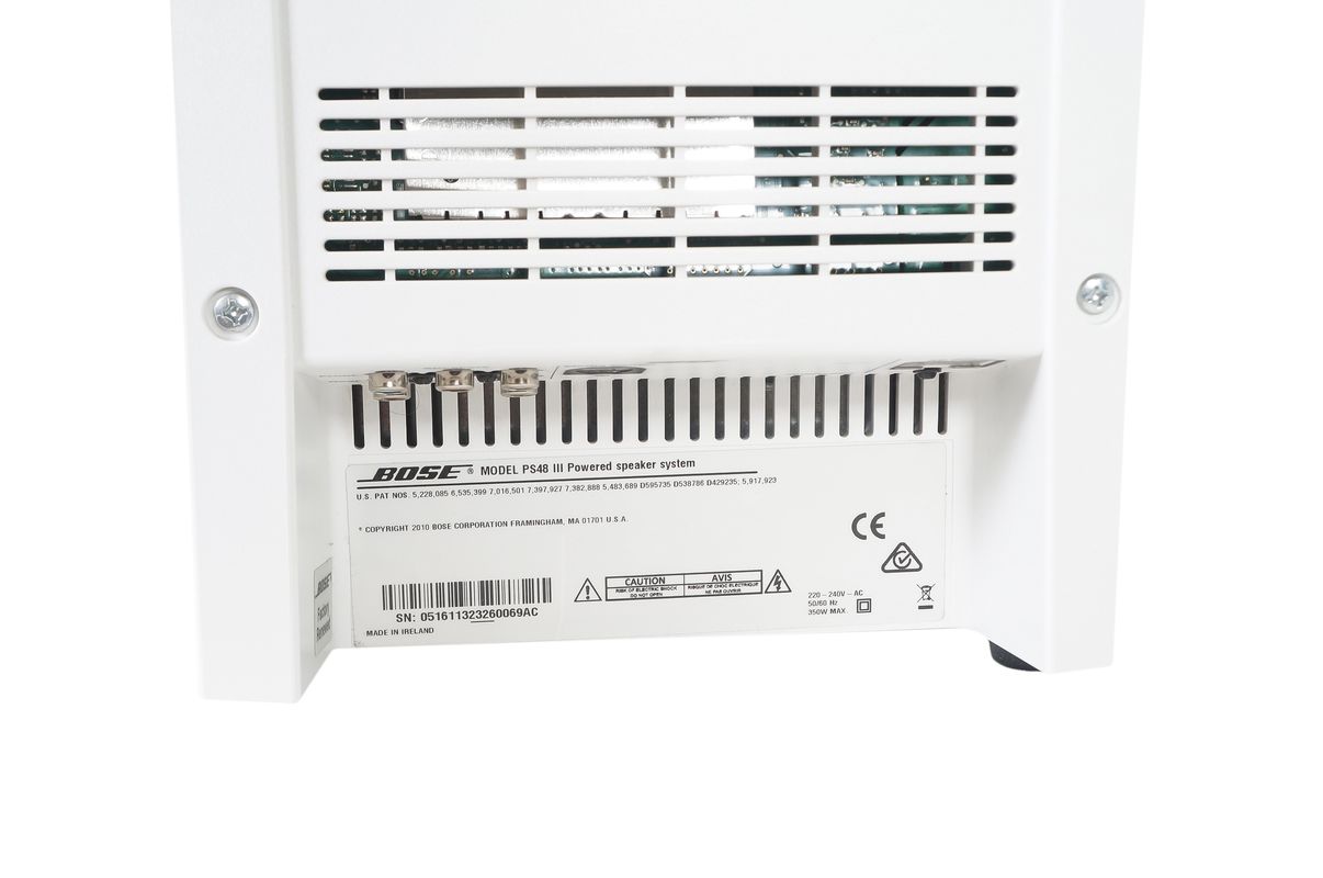 Bose_Lifestyle_48_PS_48_Series_III_Powered_Subwoofer_Weiss_05_result