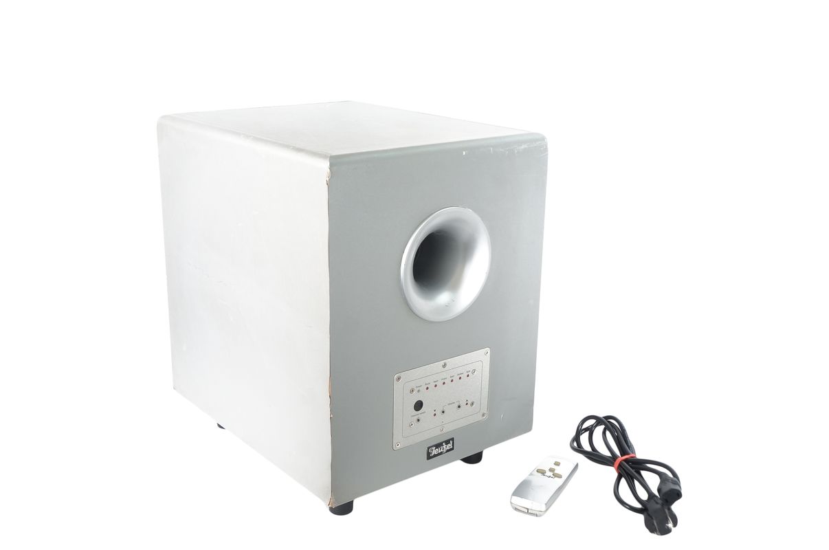 Teufel_Concept_E_Magnum_Power_Edition_Subwoofer_Aktiv_Silber_02_result