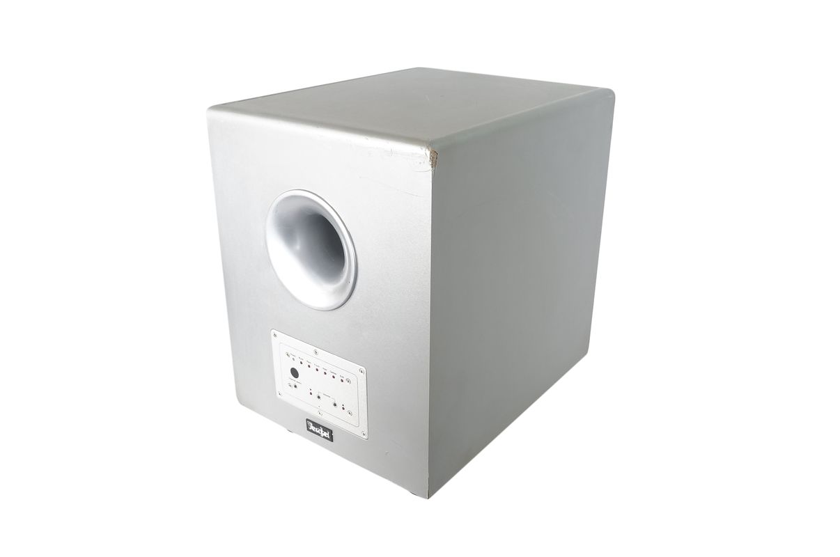 Teufel_Concept_E_Magnum_Power_Edition_Subwoofer_Aktiv_Silber_06_result