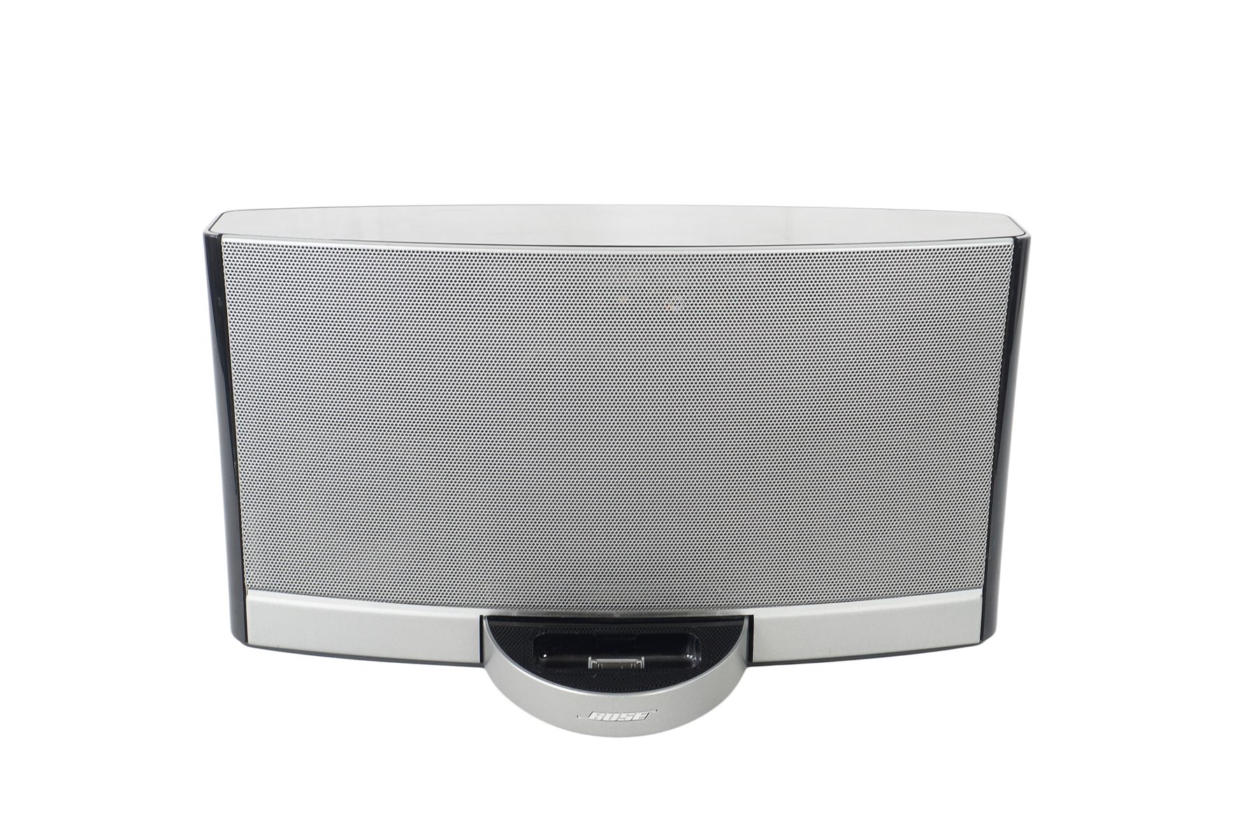 Bose_SoundDock_Portable_Digital_Music_System_05_result