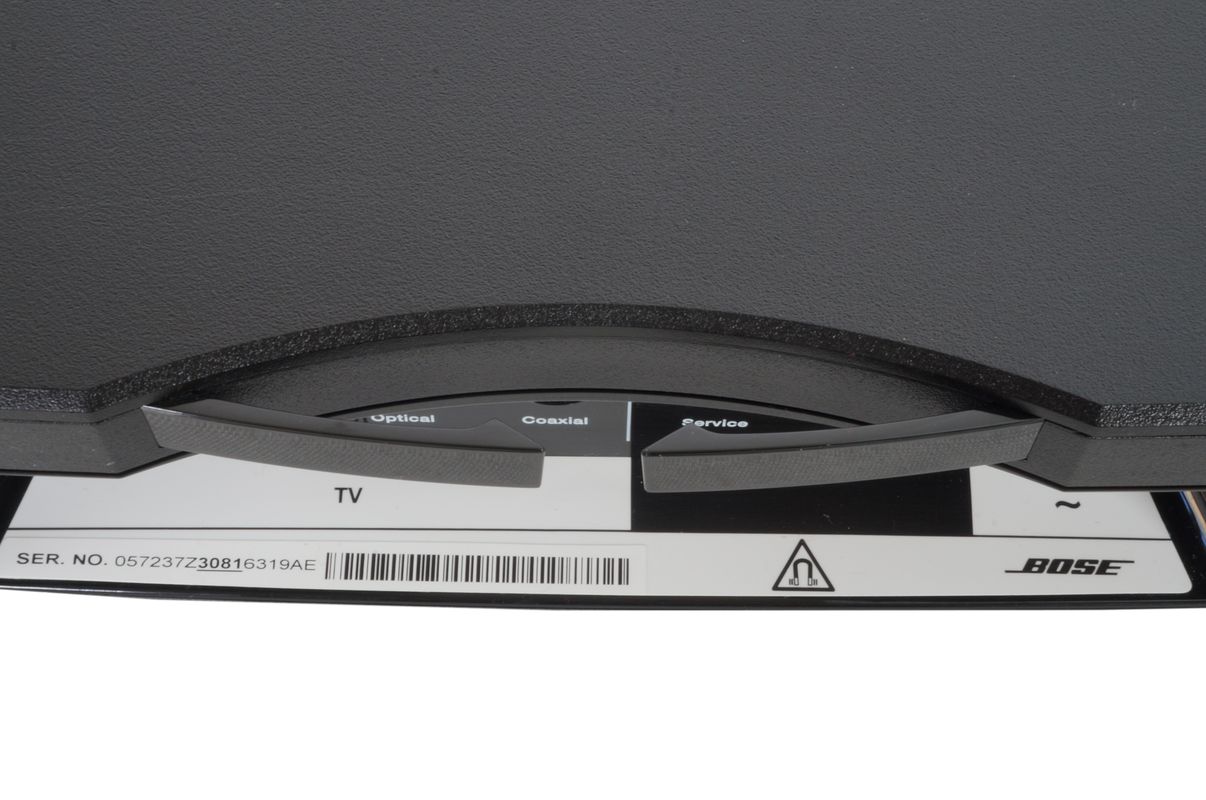 Bose_Solo_TV_Sound_System_Soundbar_Schwarz_08_result
