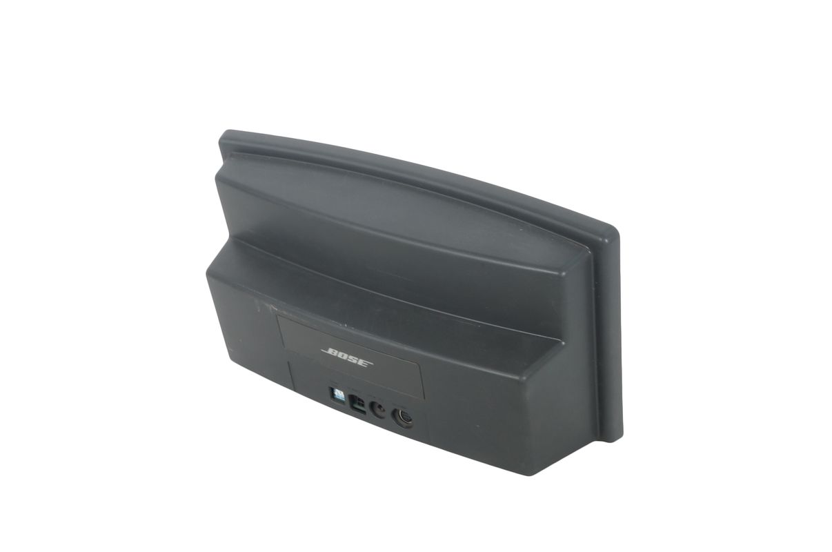 Bose_Lifestyle_Roommate_Powered_Speaker_System_Schwarz_04_result