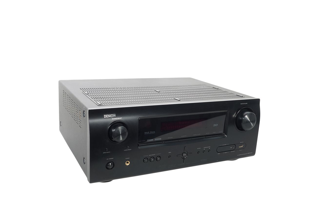 Denon_AVR-1911_HDMI_7.1_AV-Receiver_Schwarz_mit_Mikrofon_03_result