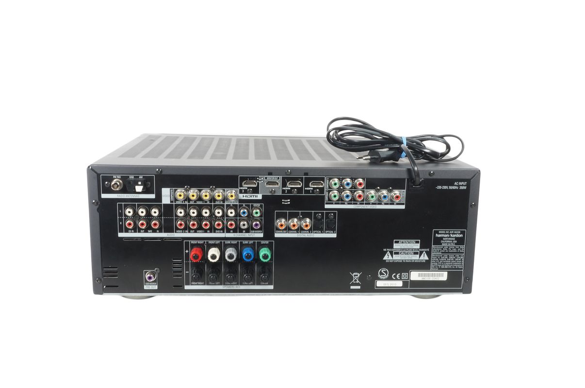 Harman_Kardon_AVR_142_5.1_AV_Receiver_Schwarz_07