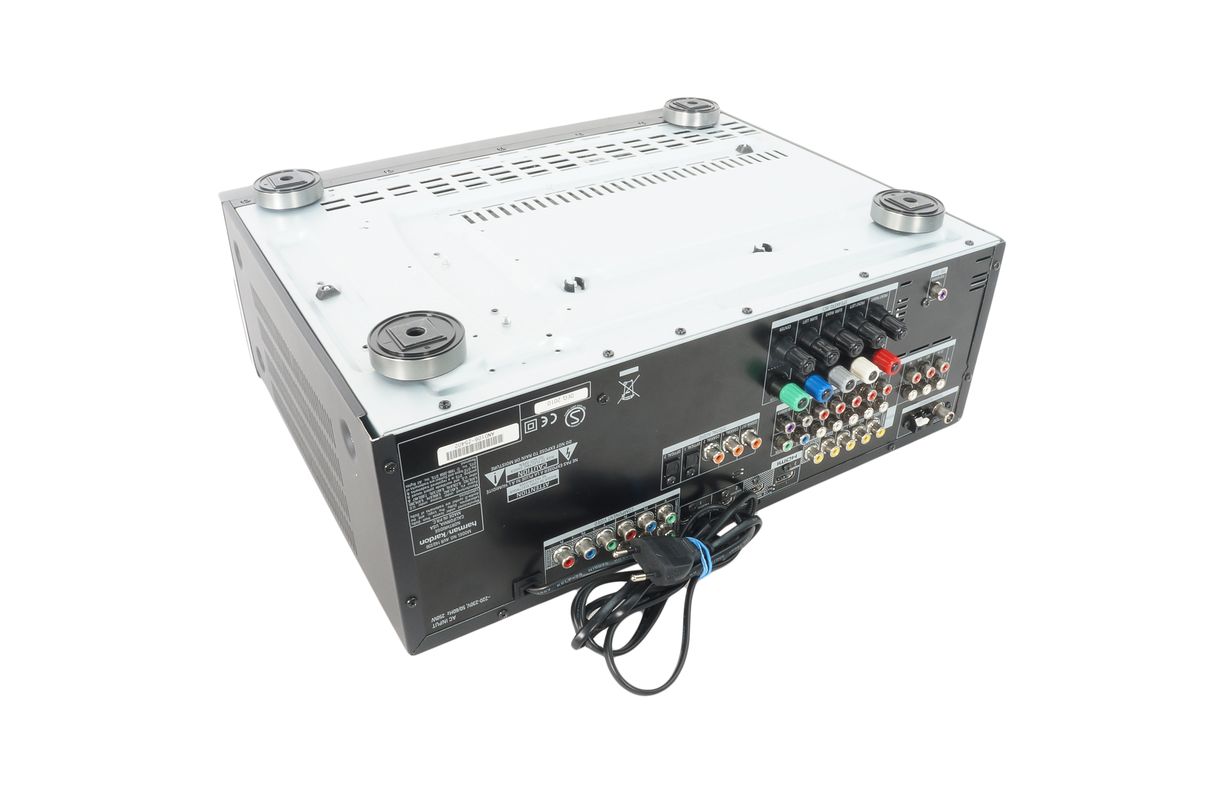 Harman_Kardon_AVR_142_5.1_AV_Receiver_Schwarz_10