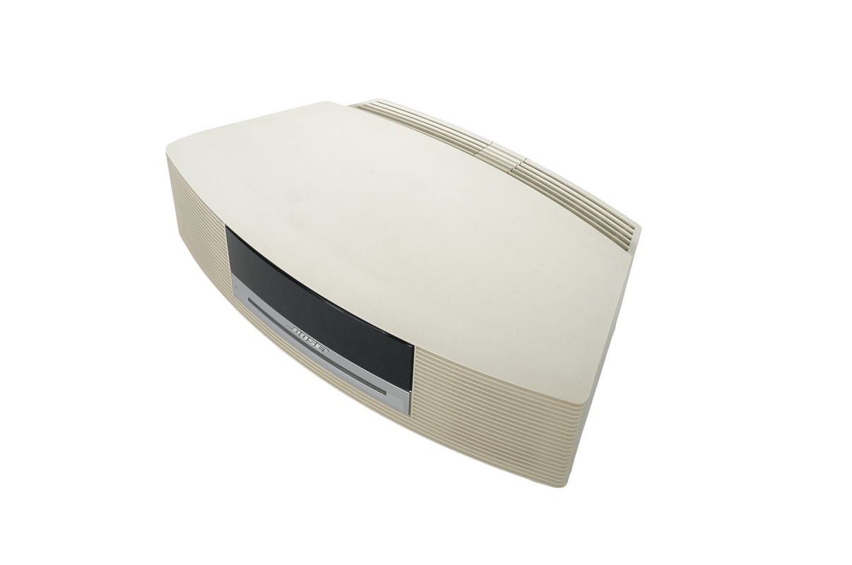 Bose_Wave_Music_System_AWRCC4_Weiss_06_result