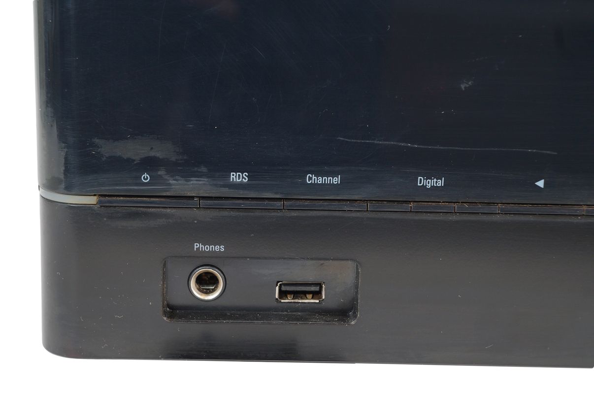 Harman_Kardon_AVR_151S_5.1-Kanal_Audio_Video_Receiver_Schwarz_05_result