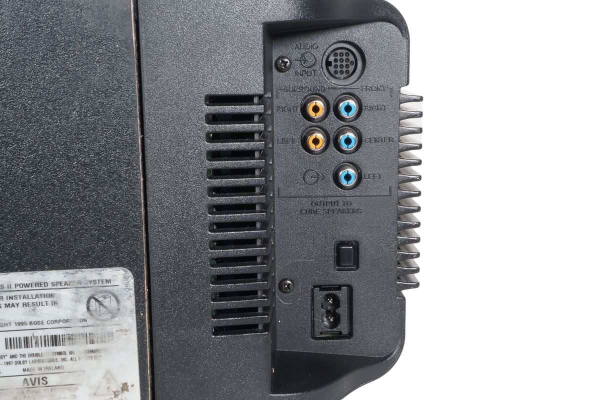 Bose_Acoustimass_8_Series_II_Speaker_System_Schwarz_10_result