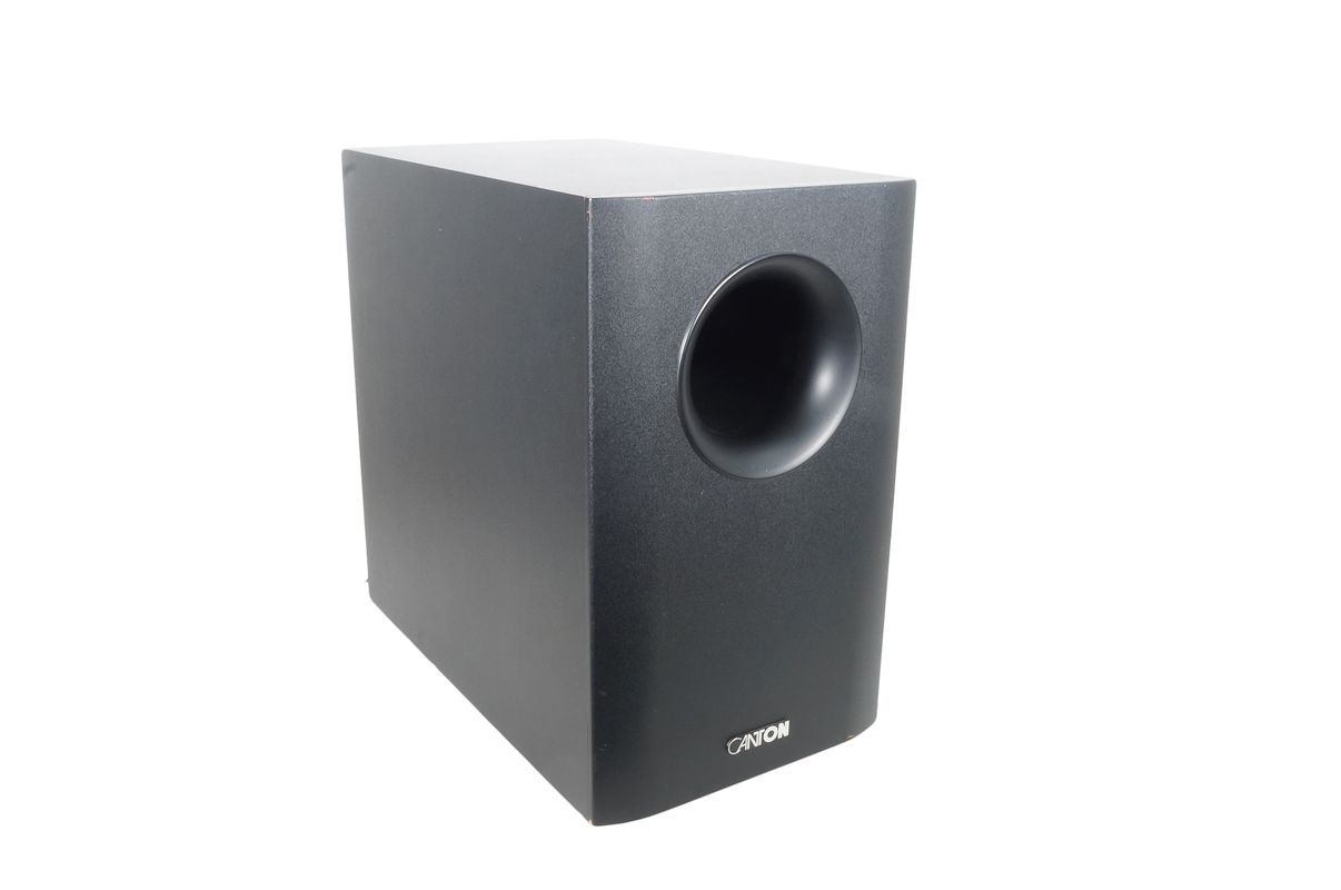 Canton_M240_Powered_Subwoofer_Schwarz_02_result