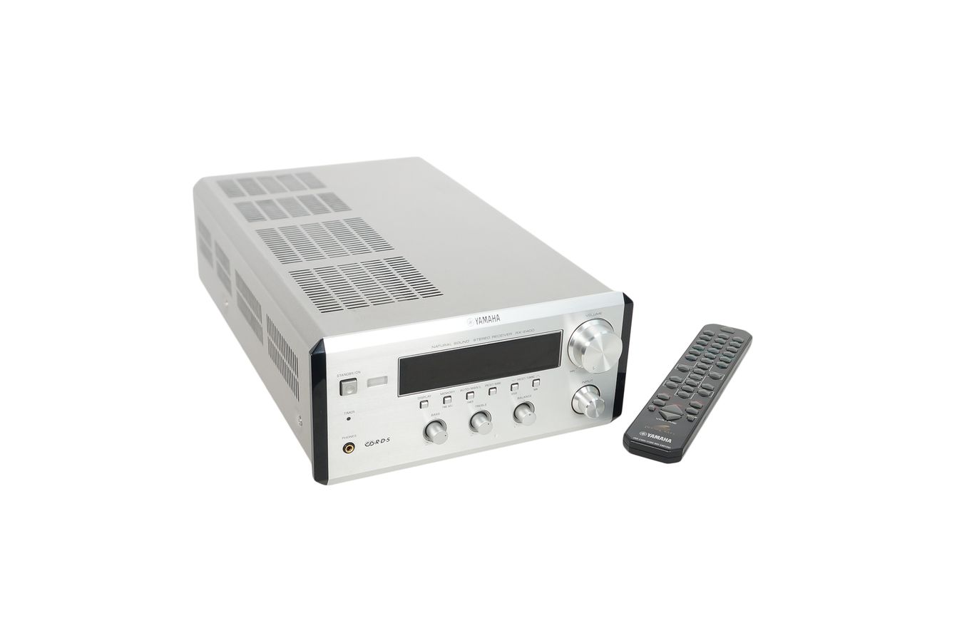Yamaha_RX-E400_Stereo_2.1_Receiver_Silber_02_result