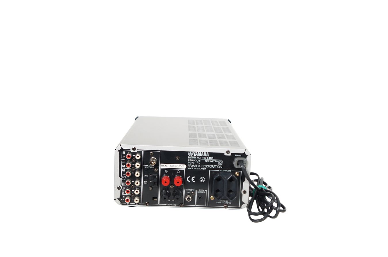 Yamaha_RX-E400_Stereo_2.1_Receiver_Silber_06_result