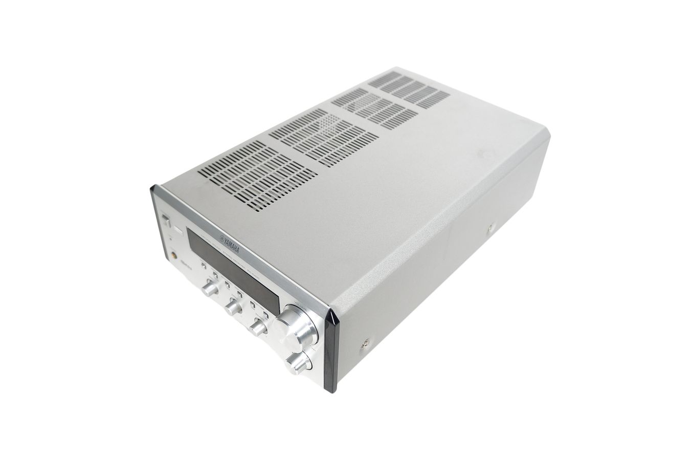 Yamaha_RX-E400_Stereo_2.1_Receiver_Silber_08_result