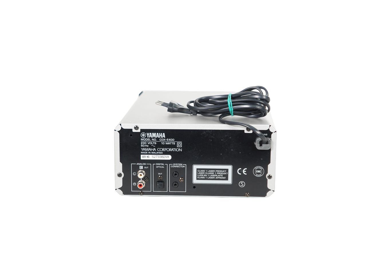 Yamaha_CDX-E400_CD-Player_Silber_06_result