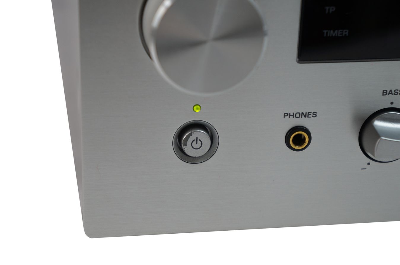 Yamaha_R-840_Stereo_2.1_Receiver_Silber_02_result