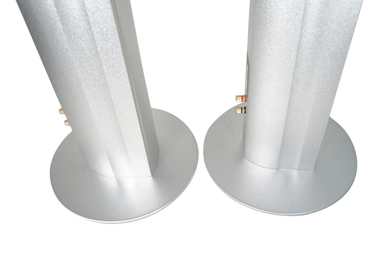 2x_Teufel_Concept_S_Standsaule_Lautsprecher_Boxen_Silber_04_result