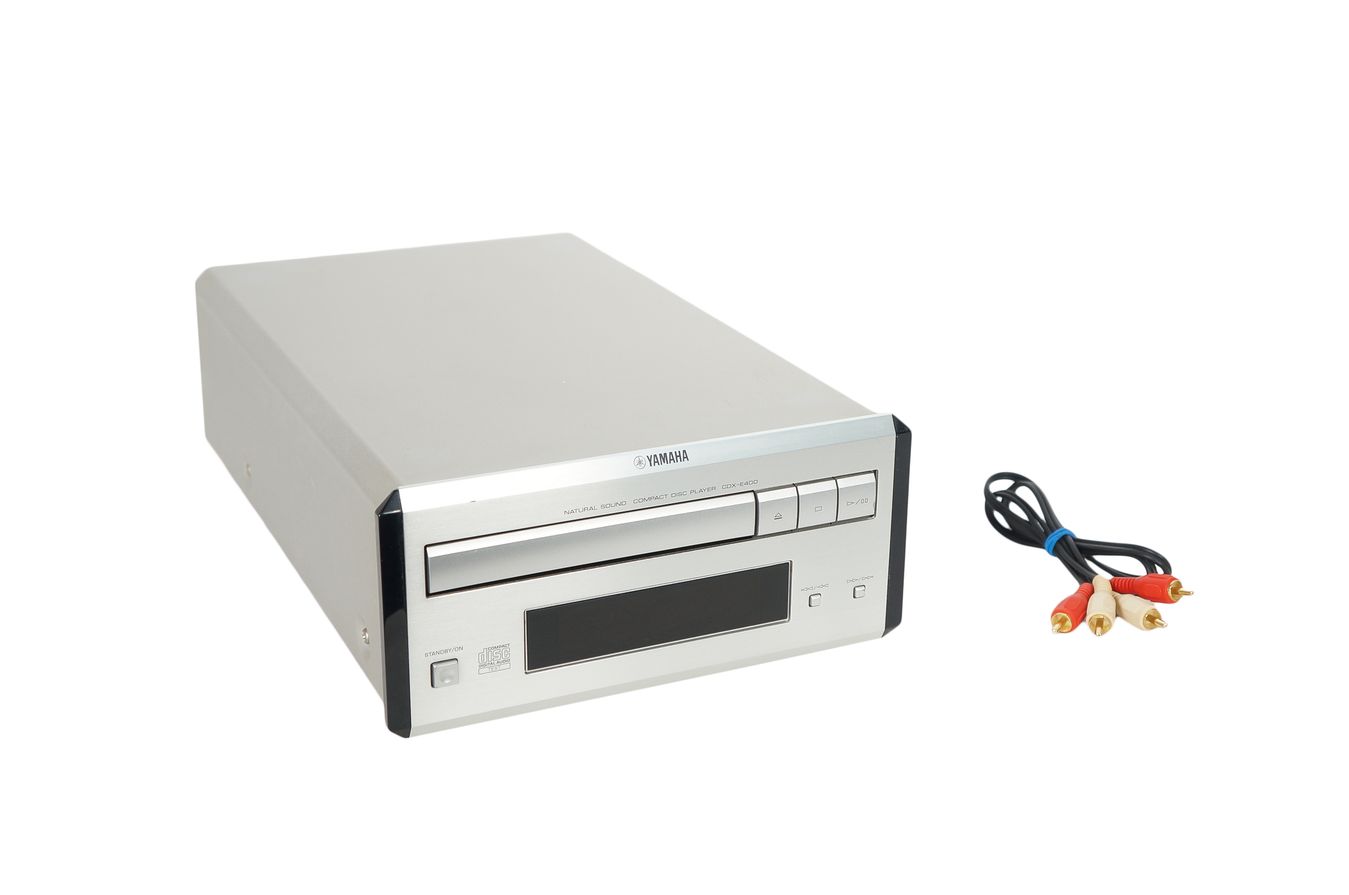 Yamaha_CDX-E400_CD-Player_Silber_03_result