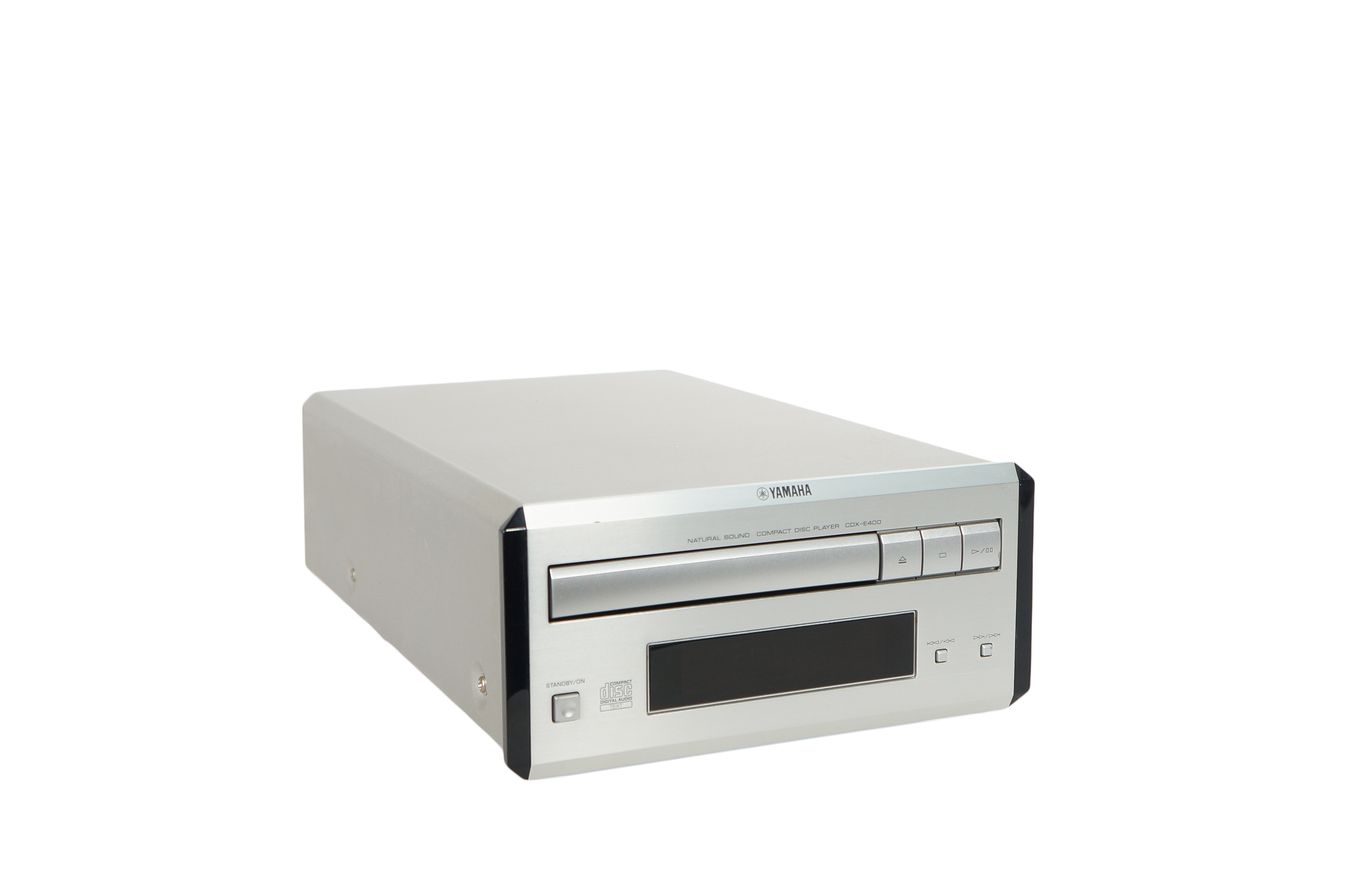 Yamaha_CDX-E400_CD-Player_Silber_04_result