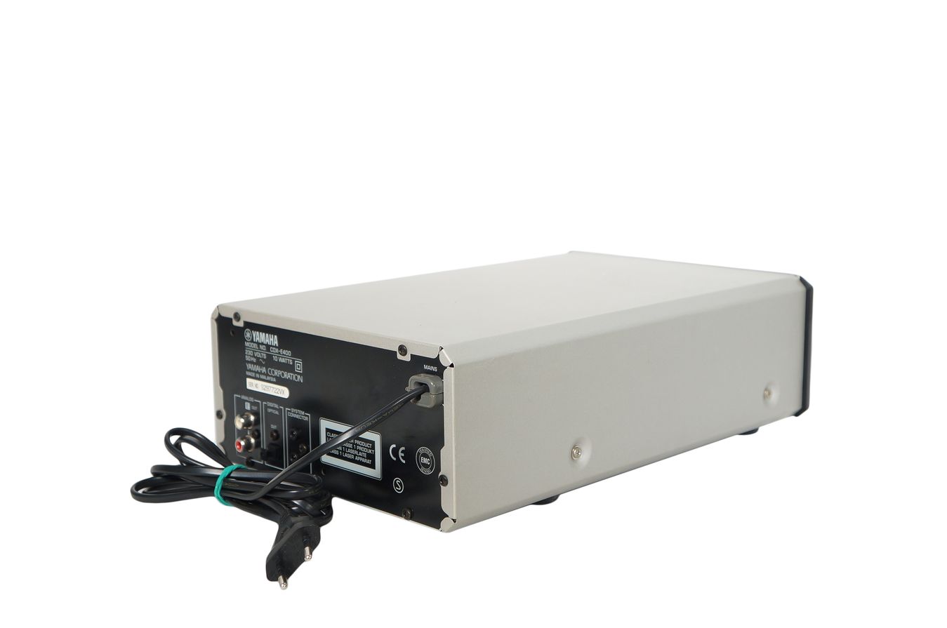 Yamaha_CDX-E400_CD-Player_Silber_06_result