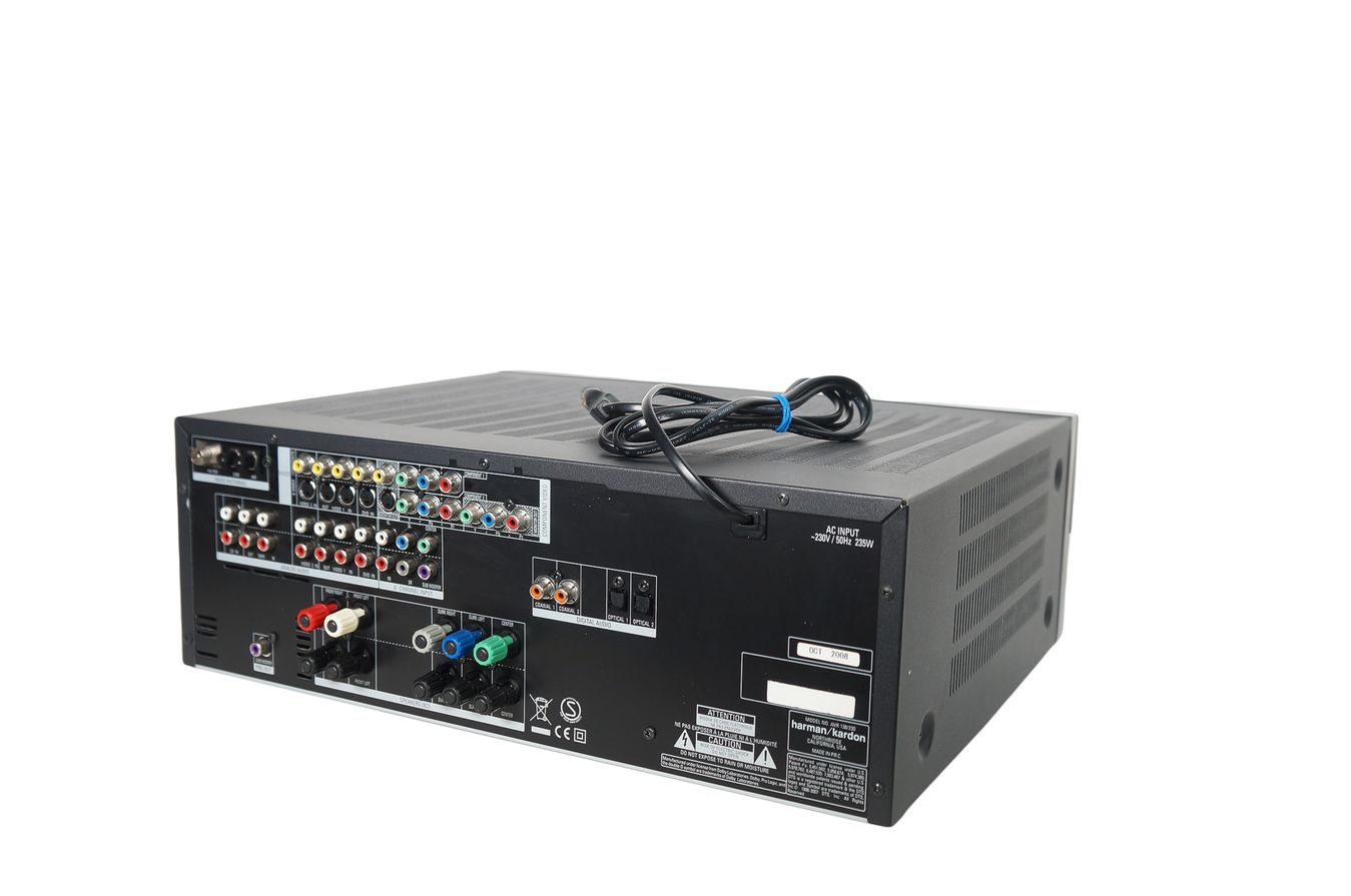 Harman_Kardon_AVR_138_AV_Receiver_Schwarz_06_result