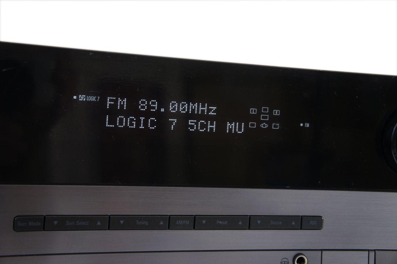 Harman_Kardon_AVR_138_AV_Receiver_Schwarz_result